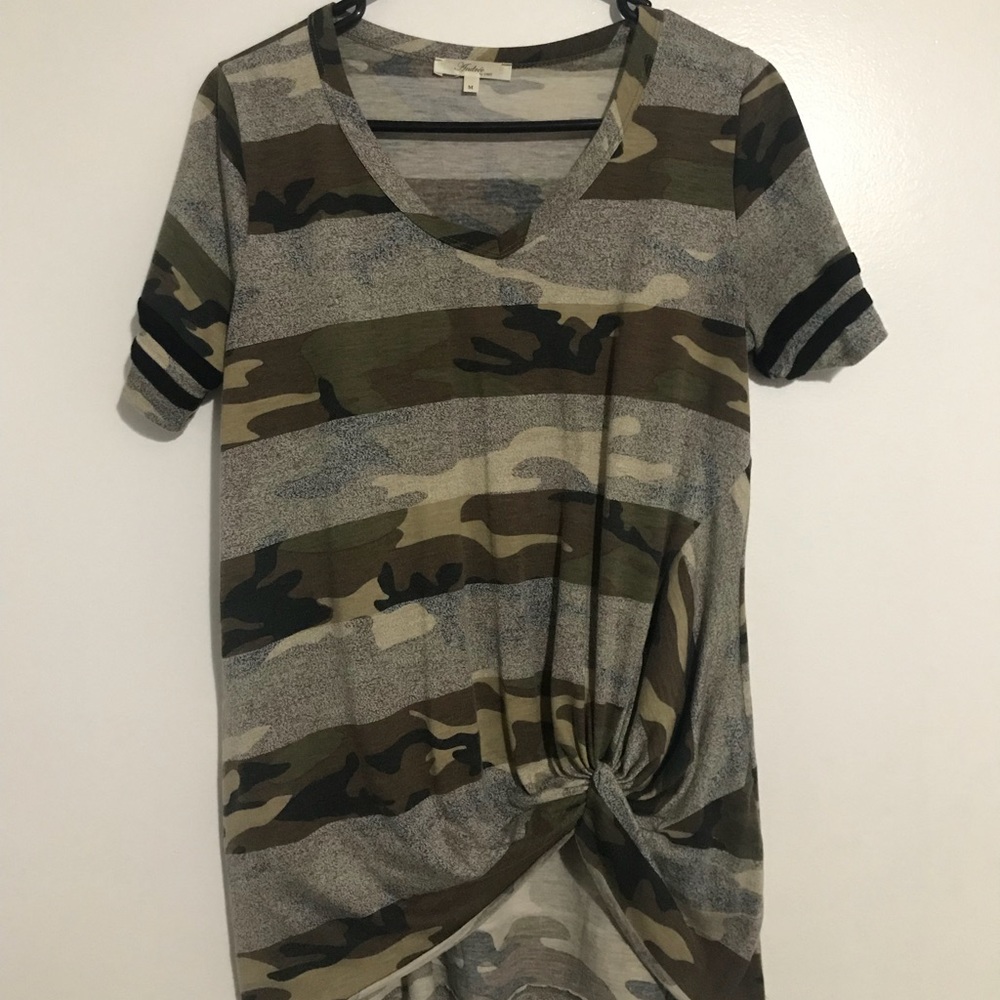 Pulse Boutique Camo Top